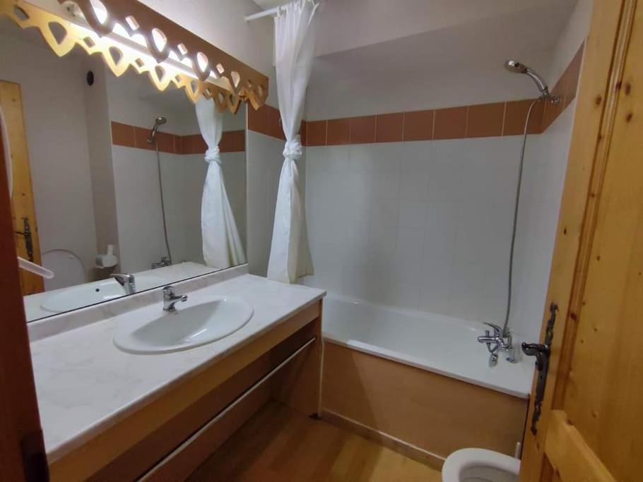 Samoens Residence Grand Tetras 4 Personnes Piscine 외부 사진